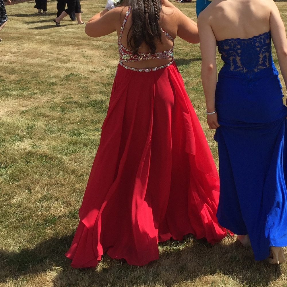 Formal Dress / Prom Dress 👗 - Picture 3 of 4